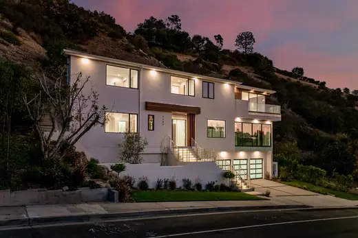 1142 Bienveneda Avenue — additional view