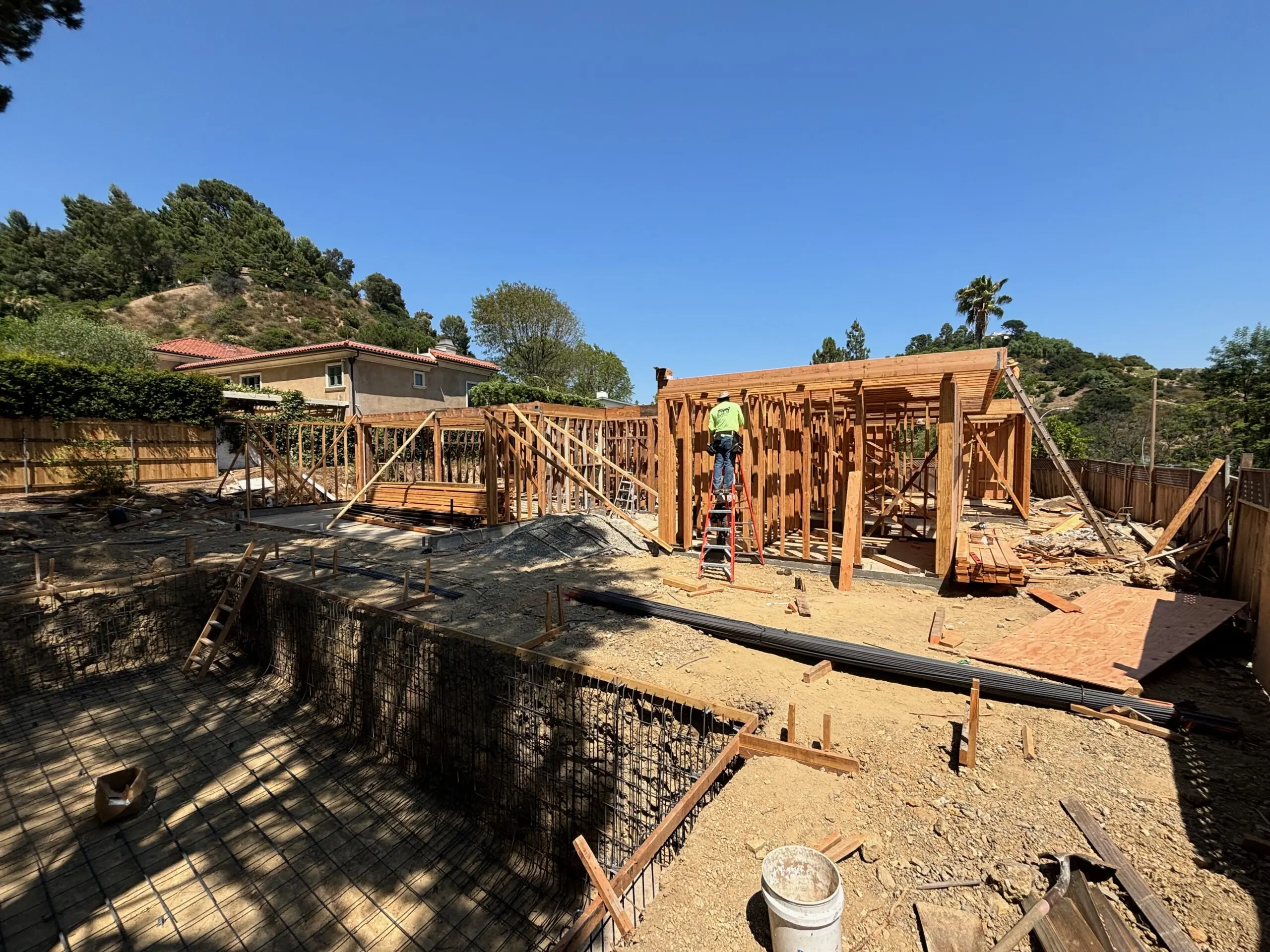 New construction residence at 3001 Hutton Place, Beverly Hills, CA