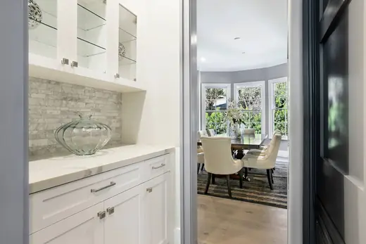 3348 Mandeville Canyon Road — additional view