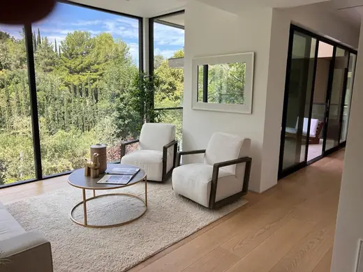 3802 Hollyline Avenue — additional view